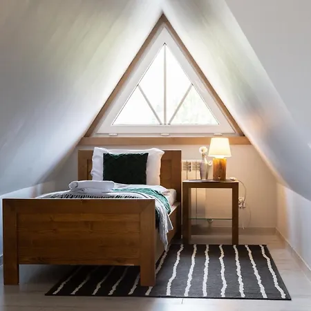 Homestay szállás Dom Numer 127 *