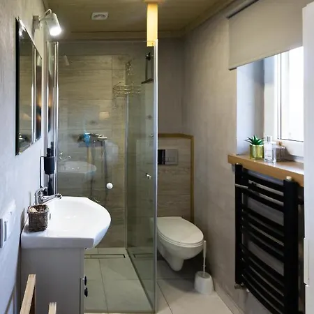 Dom Numer 127 Pansiyon