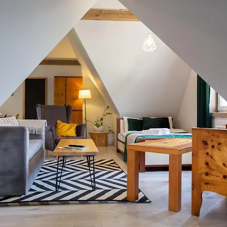 Dom Numer 127 Pansiyon *