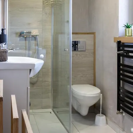 Homestay szállás Dom Numer 127