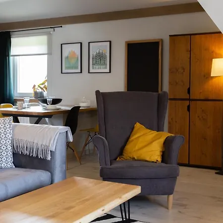 Pansiyon Dom Numer 127 *