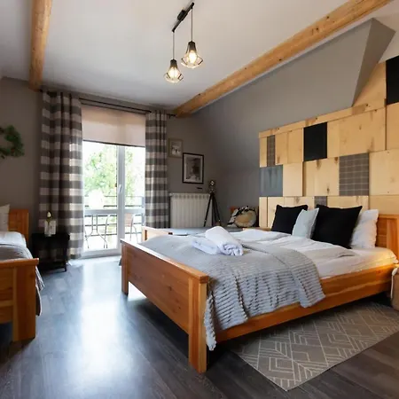 Homestay szállás Dom Numer 127