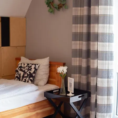 Dom Numer 127 Homestay *