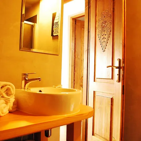 Dom Numer 127 Homestay *