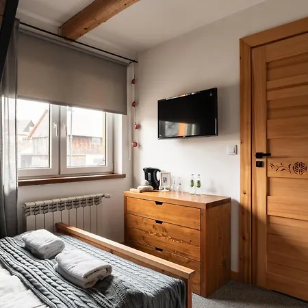 Dom Numer 127 Homestay Czarna Gora